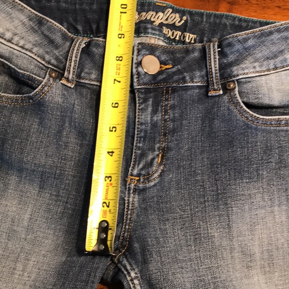 Wrangler BootCut Jeans - Picture 10 of 10